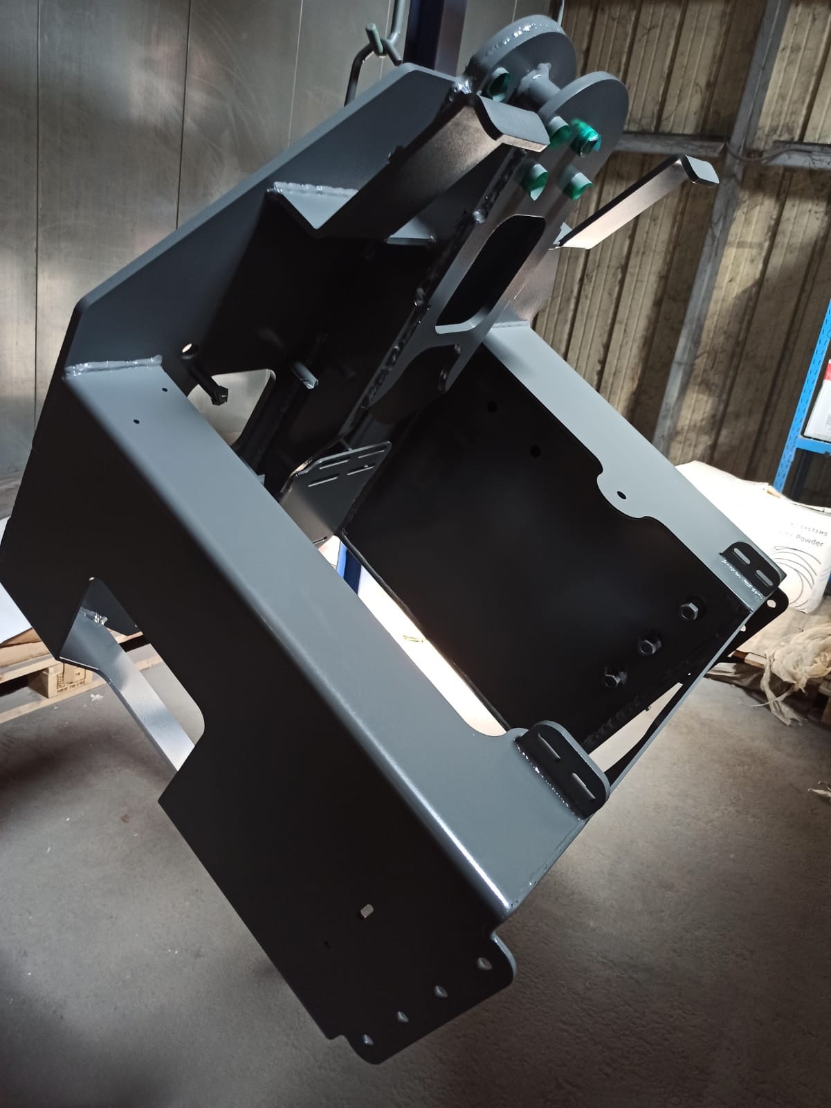 poudrage-couleur-mini-pelle-aix-en-provence